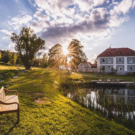 Aparthotel&wellness Knížecí Cesta Aparthotel 4*