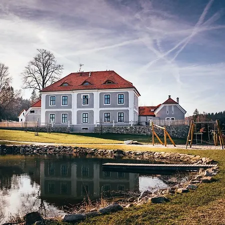 Aparthotel&wellness Knížecí Cesta Aparthotel Horní Planá