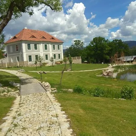 Aparthotel&wellness Knížecí Cesta Apartahotel